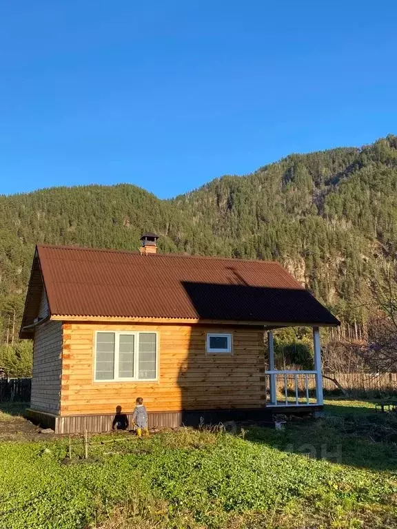 Дом в Алтай, Чемальский район, пос. Усть-Сема ул. Зеленая, 24 (42 м) - Фото 0