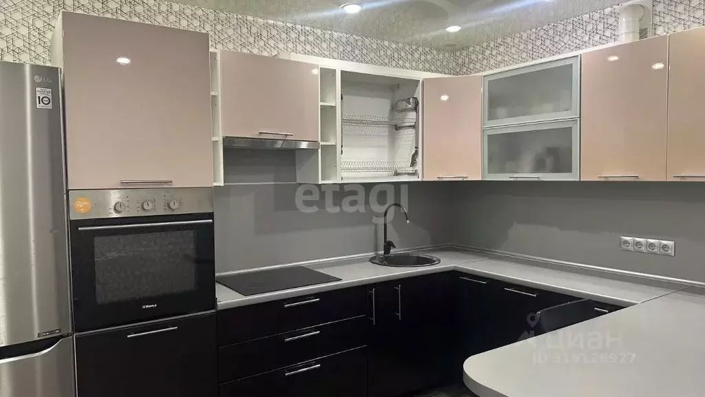 2-к кв. Челябинская область, Озерск бул. Гайдара, 5 (62.8 м) - Фото 1