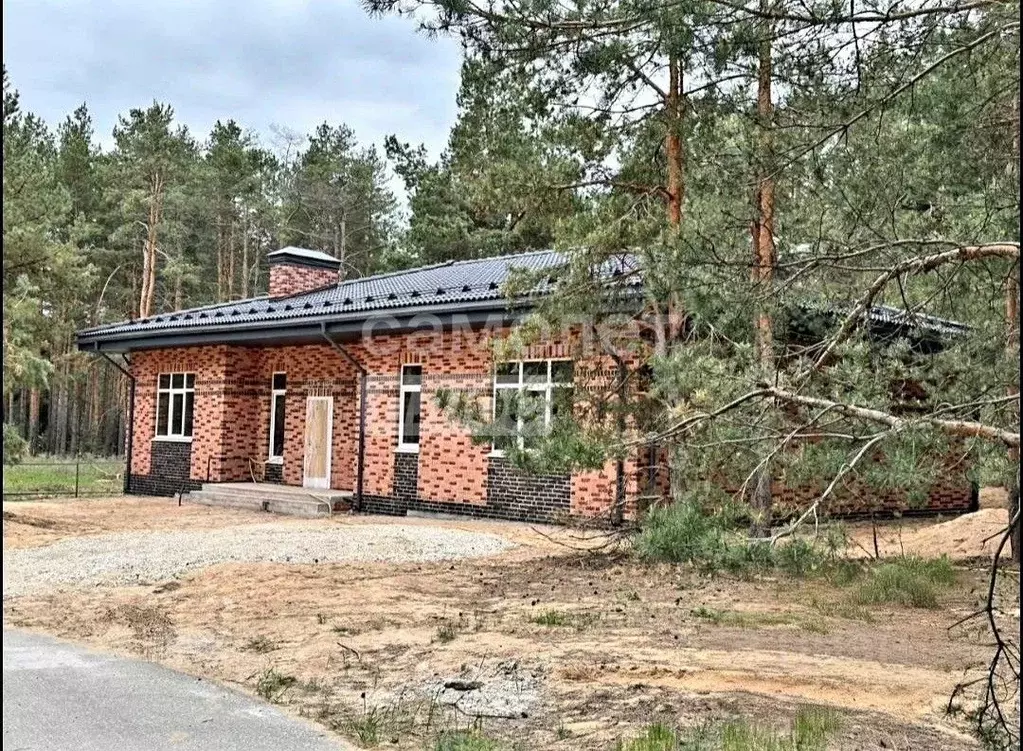 Дом в Рязанская область, Рязанский муниципальный округ, с. Дубровичи  ... - Фото 1