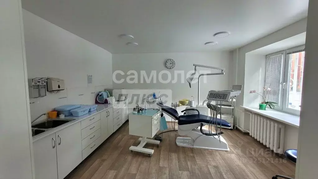 Помещение свободного назначения в Тюменская область, Тюмень ул. ... - Фото 2