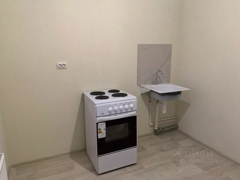 2-к кв. Волгоградская область, Волгоград ул. Ломоносова, 74 (40.7 м) - Фото 0