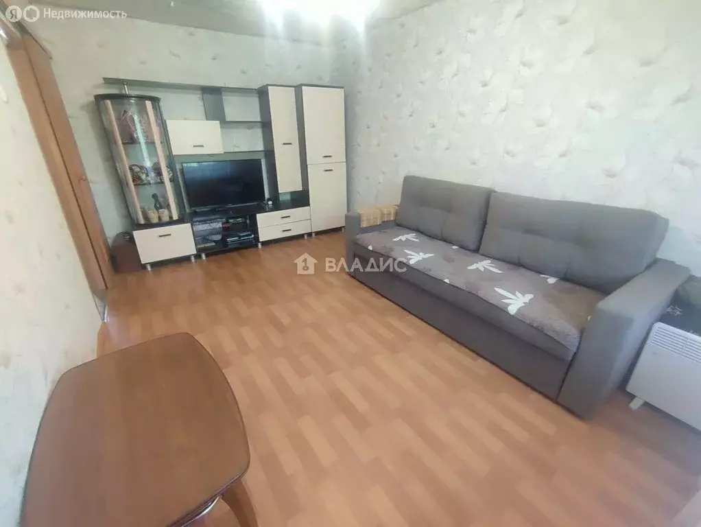 3-комнатная квартира: Пенза, улица Фурманова, 1 (59 м) - Фото 1