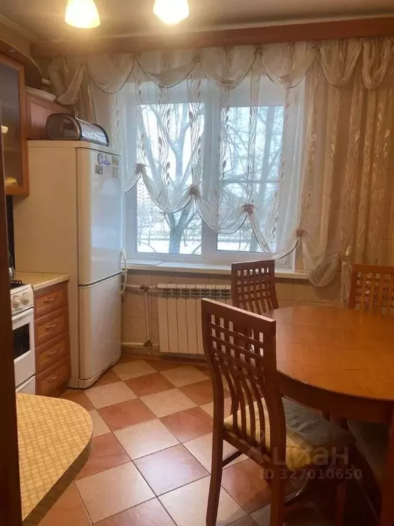 2-к кв. Саратовская область, Саратов Топольчанская ул., 1 (54.0 м) - Фото 1