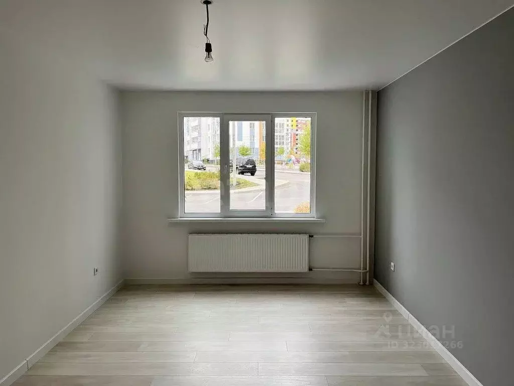 1-к кв. Курская область, Курск ул. Энгельса, 115 (35.3 м) - Фото 1