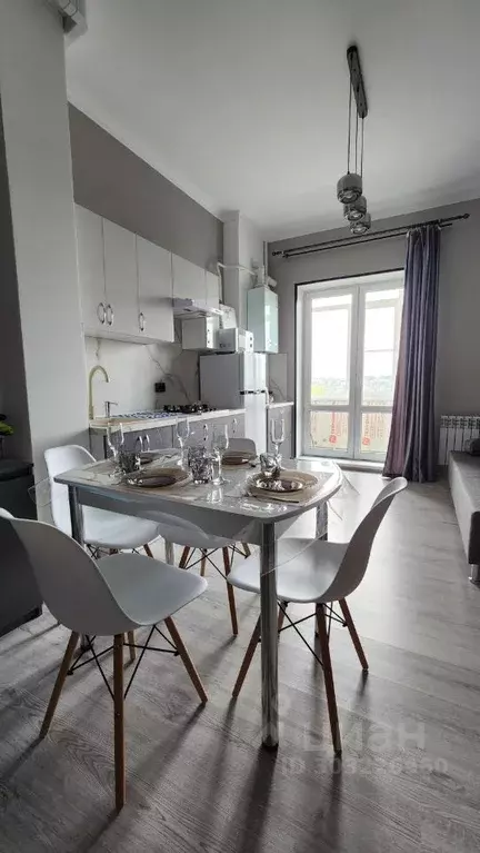 2-к кв. Курская область, Курск Семеновская ул., 54 (47.0 м) - Фото 0
