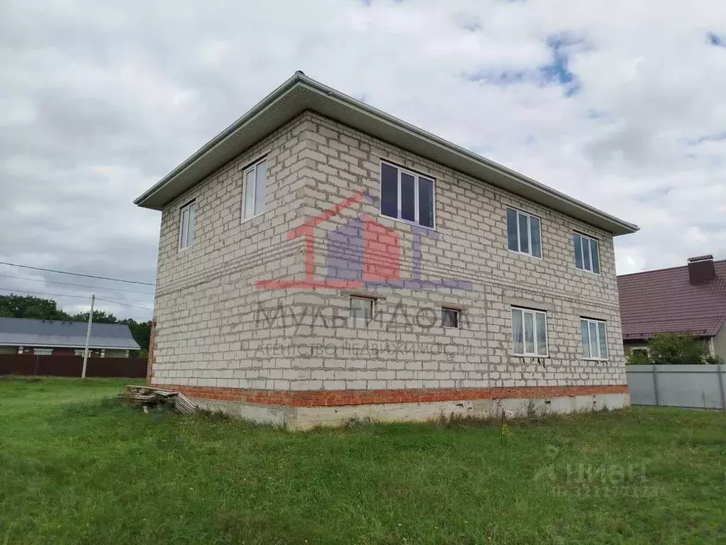 Дом в Белгородская область, Старый Оскол ул. Залесная, 93/79 (184 м) - Фото 0