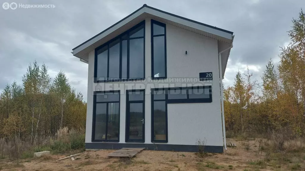 Дом в Смоленский муниципальный округ, деревня Туринщина, Зелёная ... - Фото 1