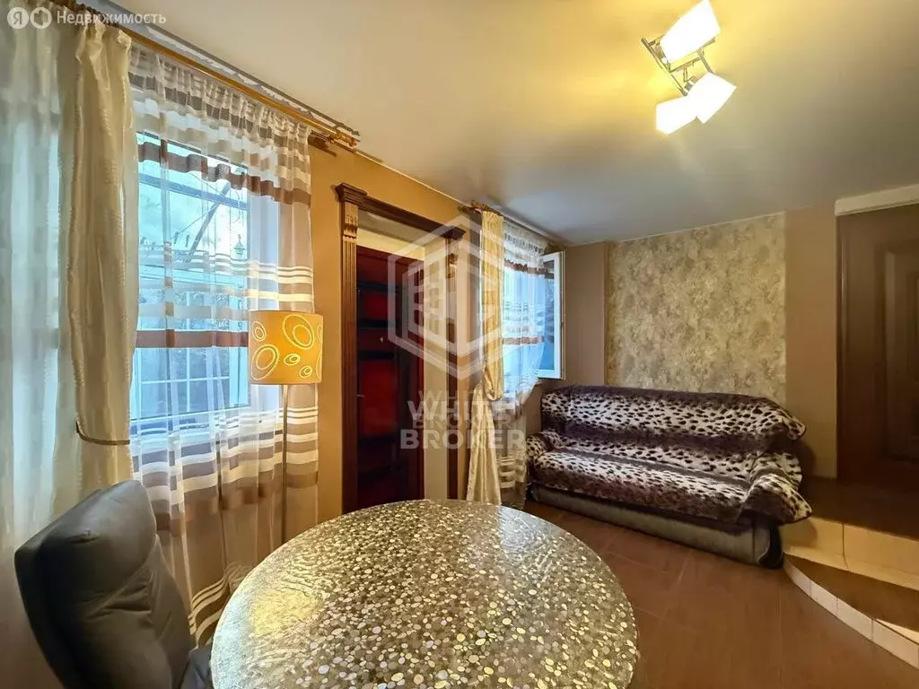 3-комнатная квартира: Ялта, улица Кривошты, 25 (90 м) - Фото 1