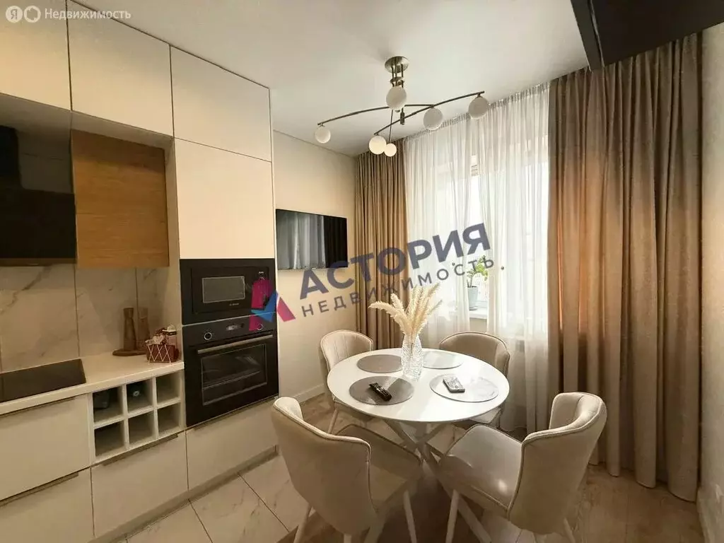 3-комнатная квартира: Тула, улица Строителей, 4 (78 м) - Фото 1