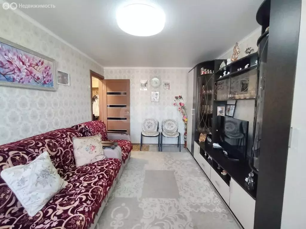 2-комнатная квартира: посёлок городского типа Грэсовский, улица ... - Фото 1