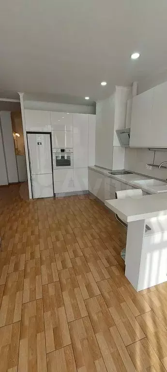 2-к. квартира, 60 м, 9/17 эт. - Фото 1