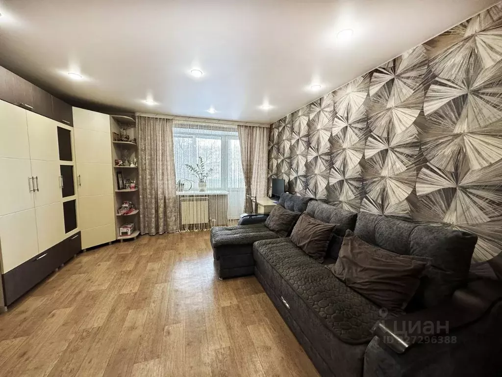 3-к кв. Пензенская область, Пенза Тернопольская ул., 7 (73.8 м) - Фото 0