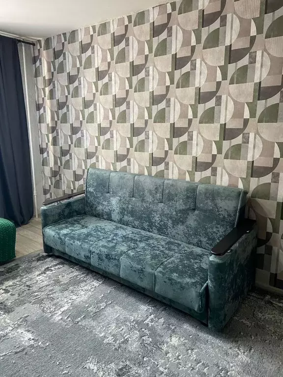 1-к. квартира, 32 м, 9/10 эт. - Фото 0