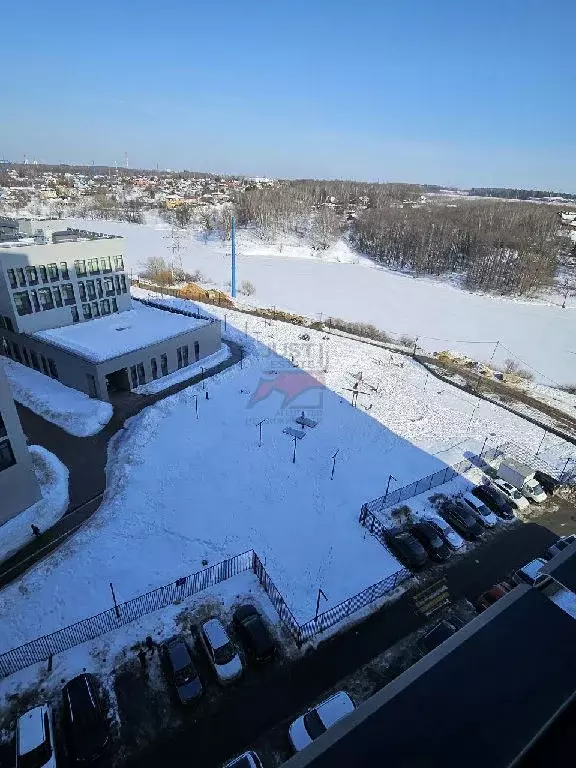 Продается 3-комнатная квартира - Фото 1