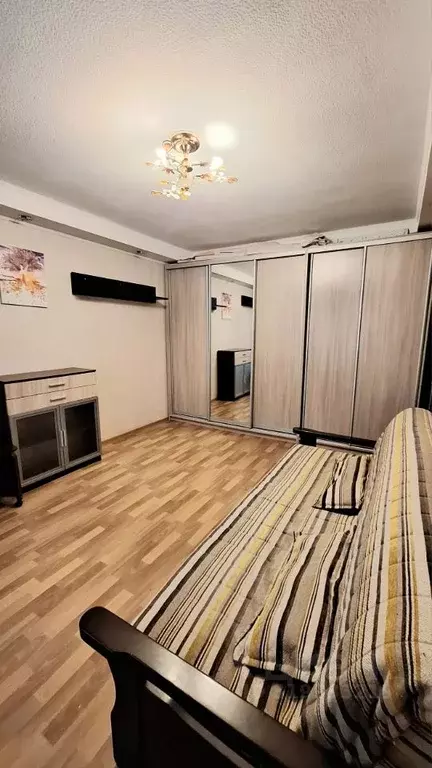 1-к кв. Ханты-Мансийский АО, Сургут ул. 60 лет Октября, 3 (30.0 м) - Фото 1