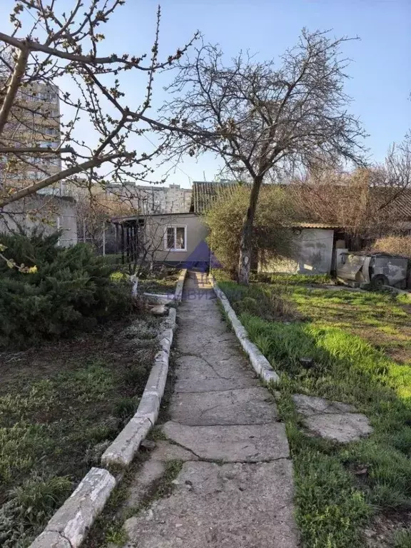 Дом в Ростовская область, Волгодонск Мартовский пер., 7 (77 м) - Фото 1