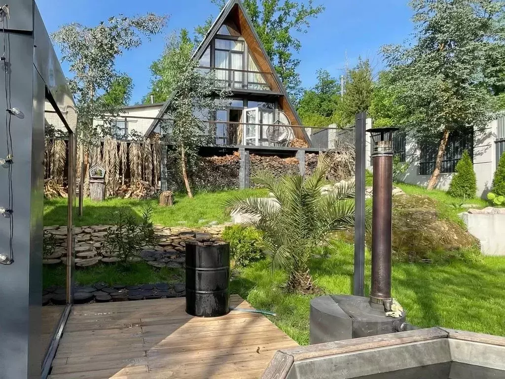 Дом в Краснодарский край, Сочи городской округ, с. Высокое ул. ... - Фото 2