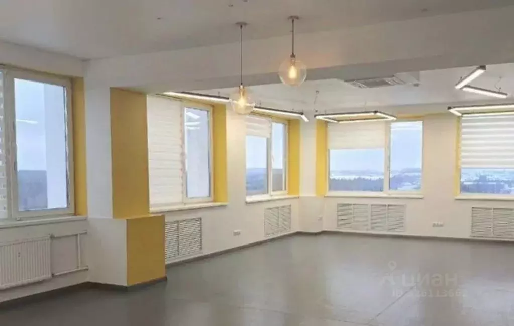 Офис в Удмуртия, Ижевск Воткинское ш., 170Е (66 м) - Фото 2