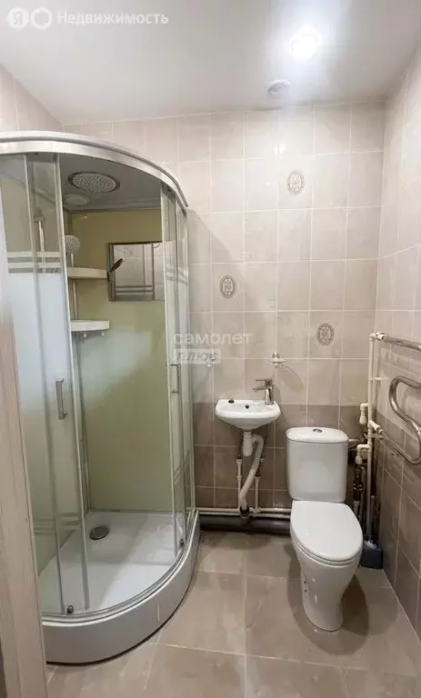 Квартира-студия: Омск, улица Профинтерна, 10 (29.5 м) - Фото 1