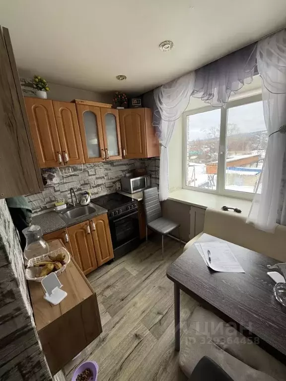 3-к кв. Хабаровский край, Николаевск-на-Амуре Сибирская ул., 102 (57.9 ... - Фото 1
