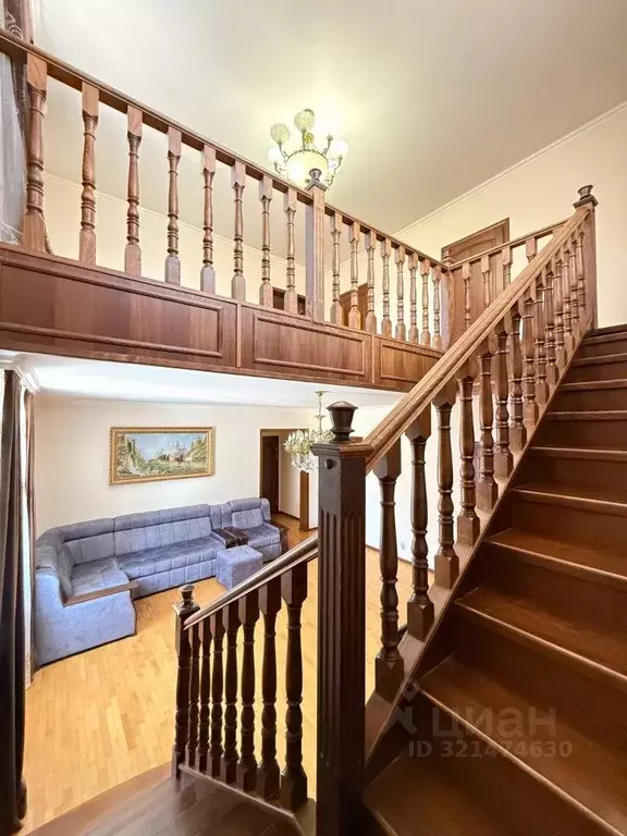 Дом в Кабардино-Балкария, Нальчик ул. Черняховского (400 м) - Фото 1