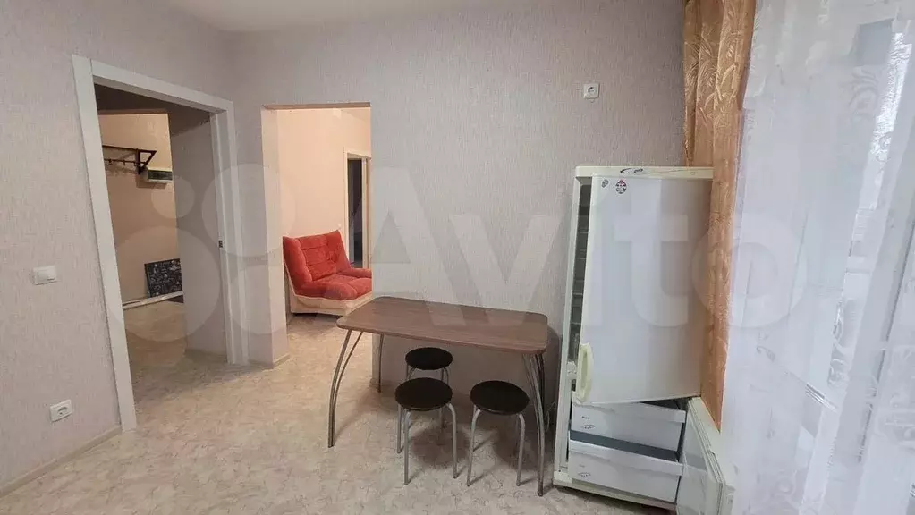 2-к. квартира, 64 м, 9/10 эт. - Фото 1