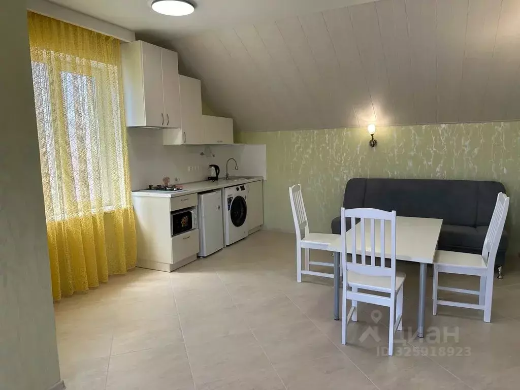 Дом в Крым, Евпатория ул. Леси Украинки, 19 (70 м) - Фото 1