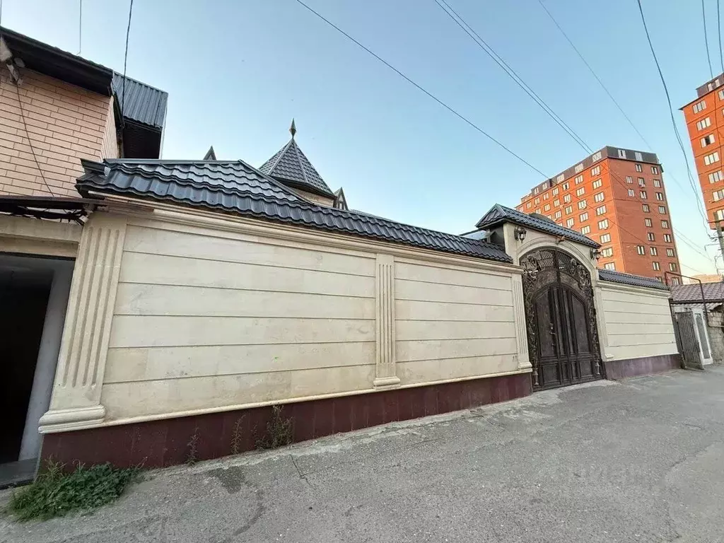 Дом в Дагестан, Махачкала туп. 2-й Газопроводный (349 м) - Фото 1