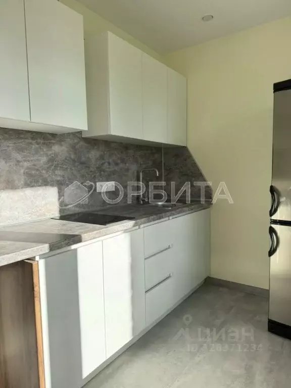 Студия Тюменская область, Тюменский муниципальный округ, д. Патрушева ... - Фото 1