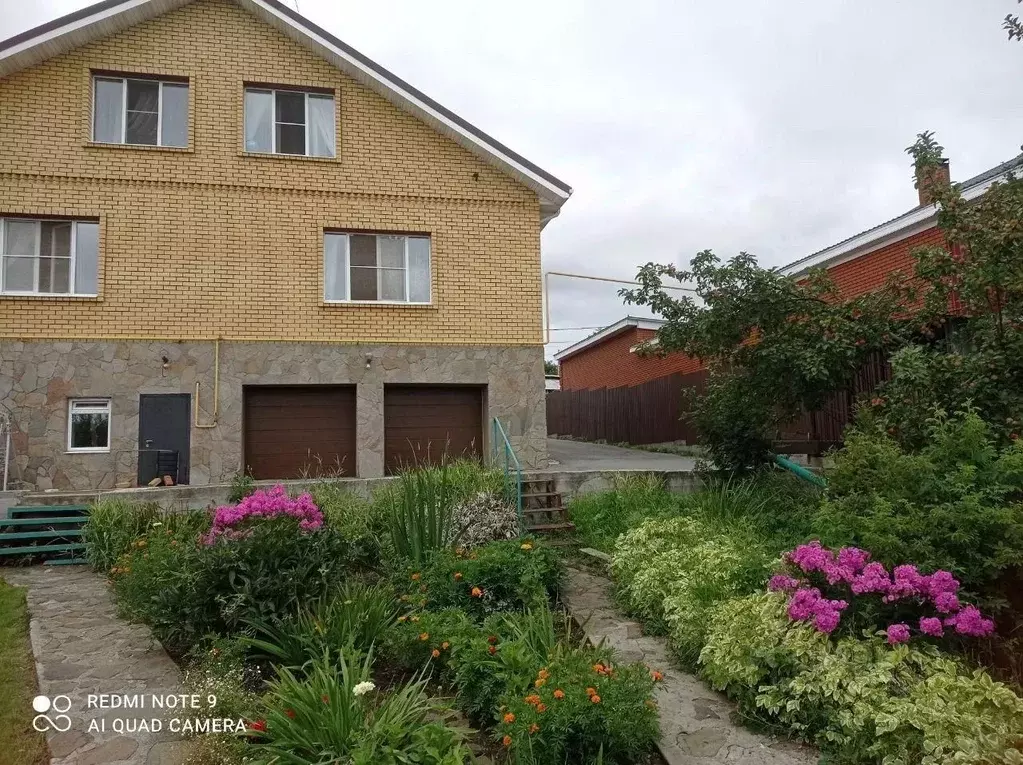 Коттедж в Свердловская область, Екатеринбург ул. Салдинская, 11 (421 ... - Фото 1