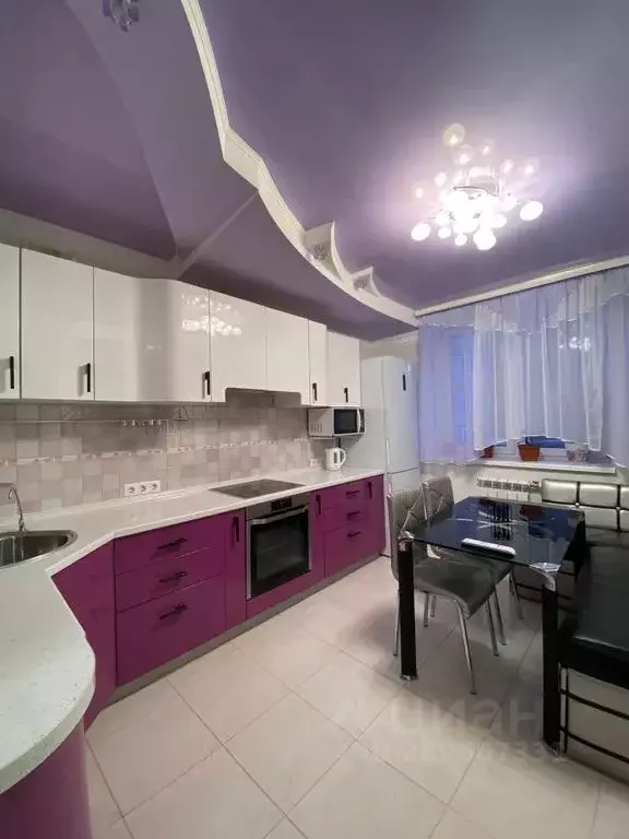 2-к кв. Ямало-Ненецкий АО, Салехард Комсомольская ул., 13 (46.0 м) - Фото 0