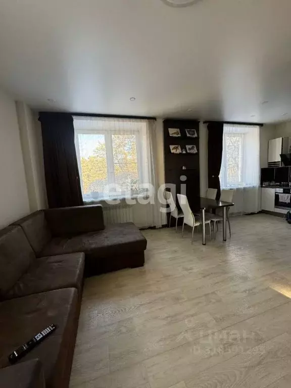 3-к кв. Иркутская область, Ангарск 211-й кв-л, 16 (74.6 м) - Фото 0