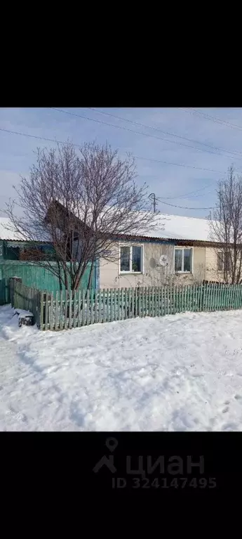 Дом в Красноярский край, Большемуртинско-Сухобузимский округ, с. ... - Фото 1