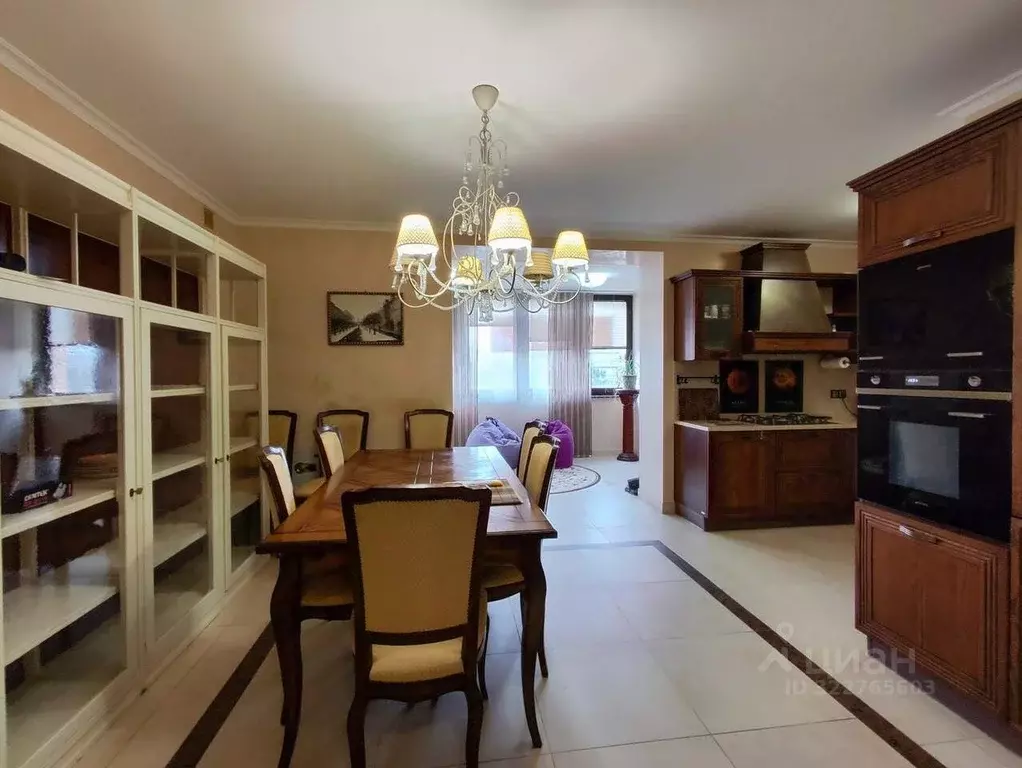 3-к кв. Крым, Евпатория просп. Ленина, 51/50 (140.9 м) - Фото 1