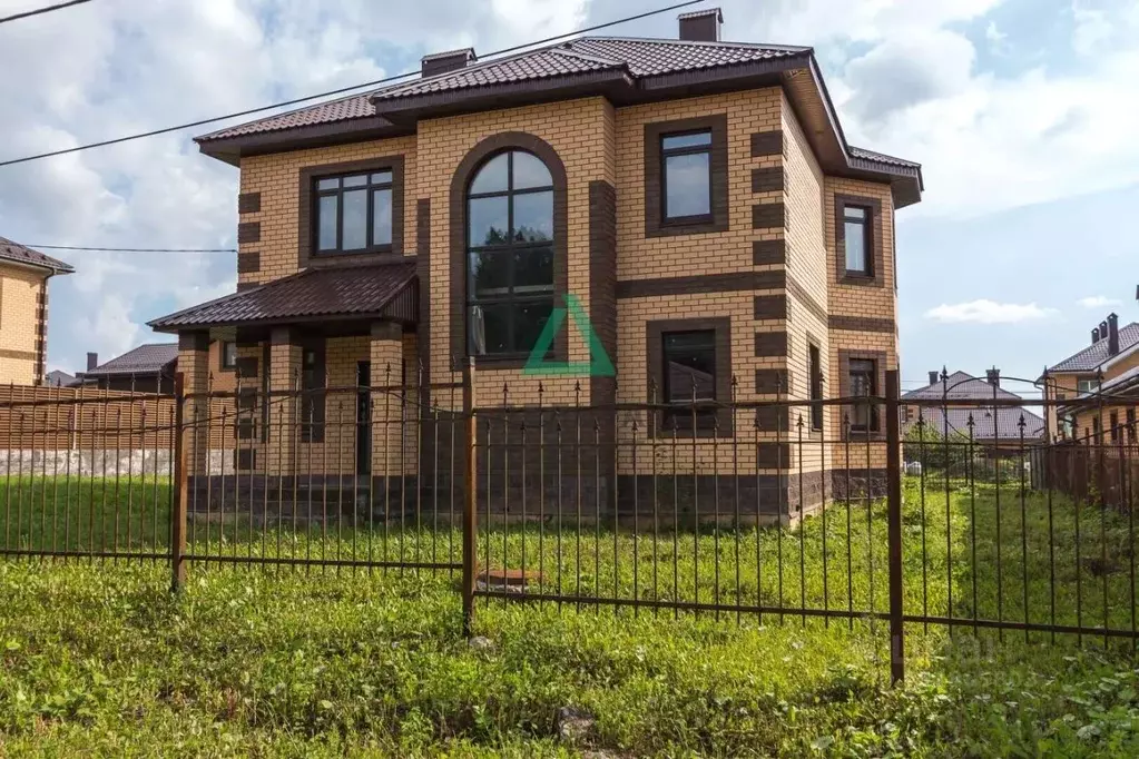 Дом в Башкортостан, Уфимский район, с. Михайловка ул. Кедровая, 10 ... - Фото 1