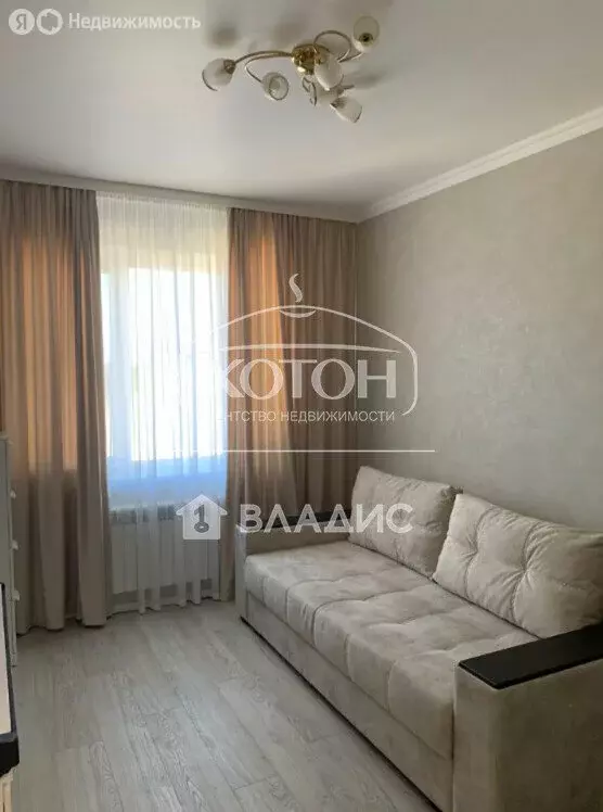 3-комнатная квартира: Элиста, улица В.И. Ленина, 268 (72.5 м) - Фото 2