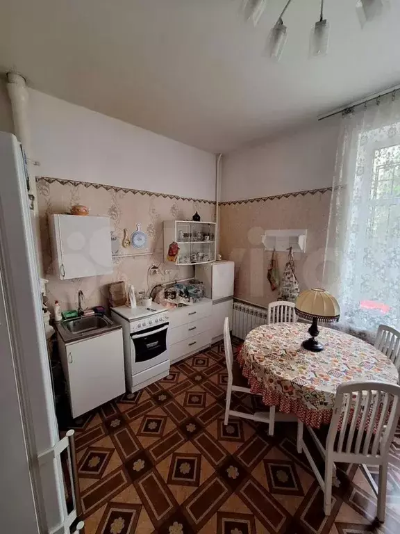 1-к. квартира, 52 м, 2/4 эт. - Фото 1