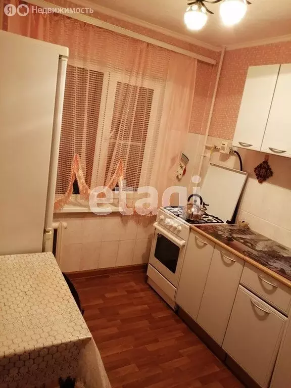 2-комнатная квартира: Омск, проспект Мира, 57Б (41 м) - Фото 0