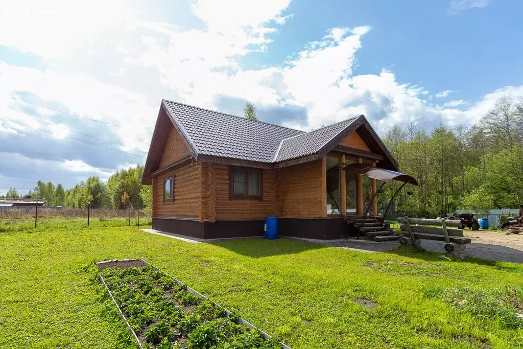 Дом в деревня Бараки, Светлая улица, 8 (88 м) - Фото 1