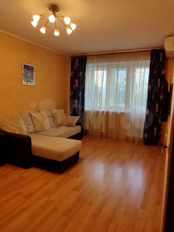 2-к. квартира, 54 м, 2/7 эт. - Фото 0