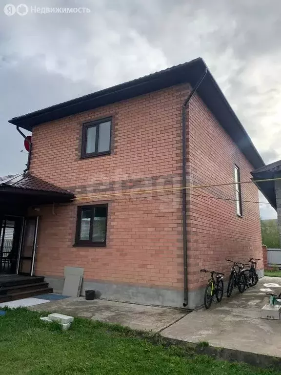 Дом в Тобольск, 12-й микрорайон (160 м) - Фото 1