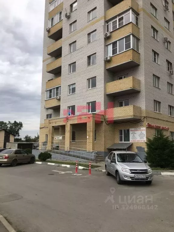 Помещение свободного назначения в Ростовская область, Батайск Речная ... - Фото 1