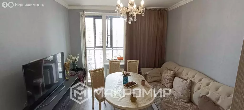 3-комнатная квартира: Санкт-Петербург, улица Дыбенко, 5к1 (68 м) - Фото 0