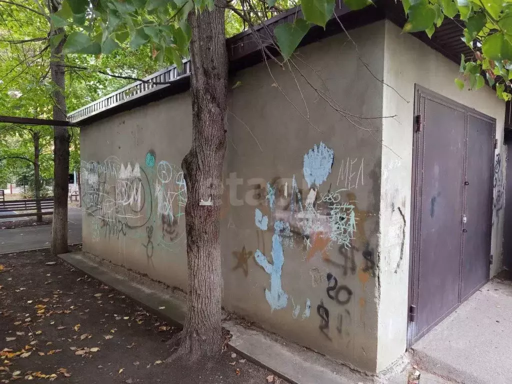 Гараж в Адыгея, Майкоп ул. Победы, 8 (22 м) - Фото 1