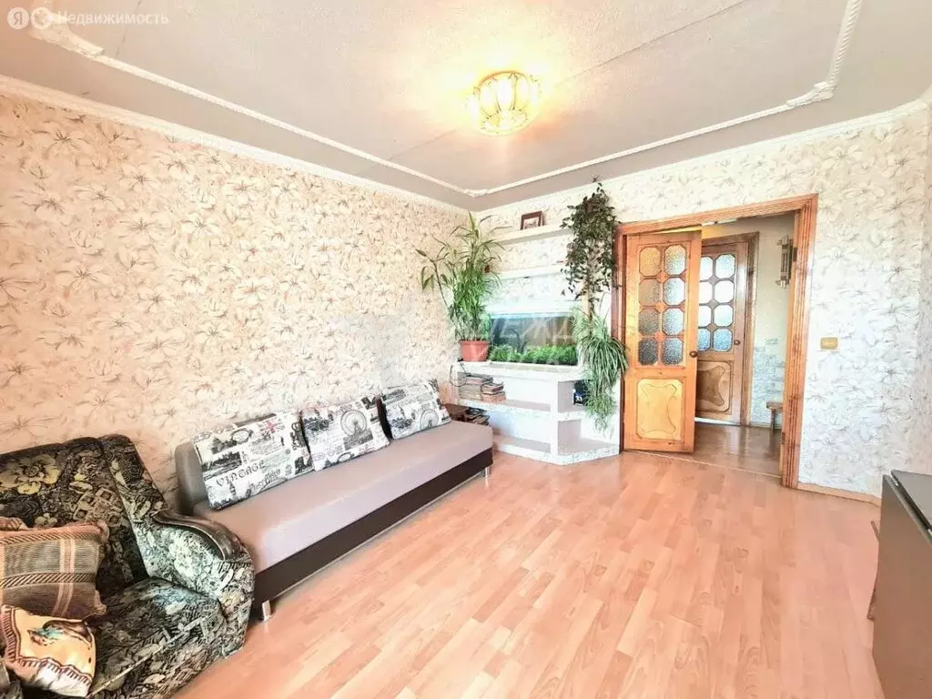 3-комнатная квартира: Находка, улица Астафьева, 23 (60 м) - Фото 0