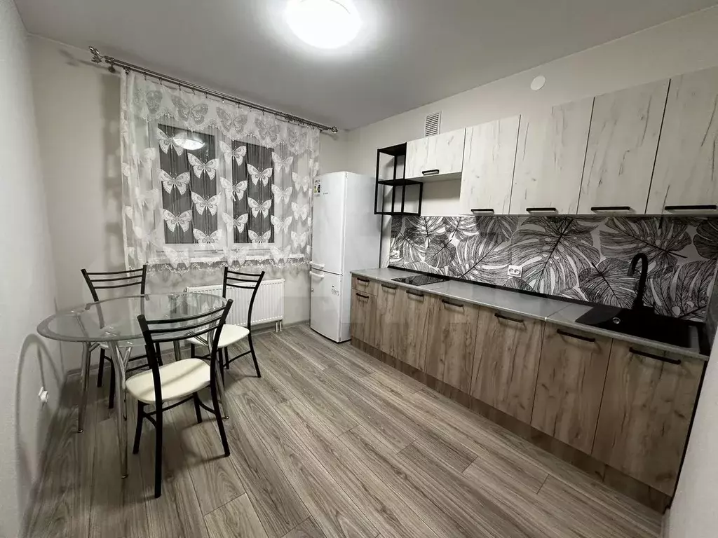 2-к. квартира, 58,9 м, 1/16 эт. - Фото 1