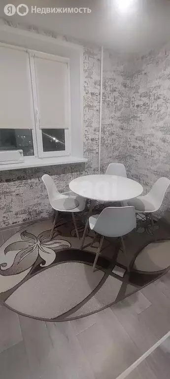 2-комнатная квартира: Усинск, улица Мира, 7 (51.7 м) - Фото 1