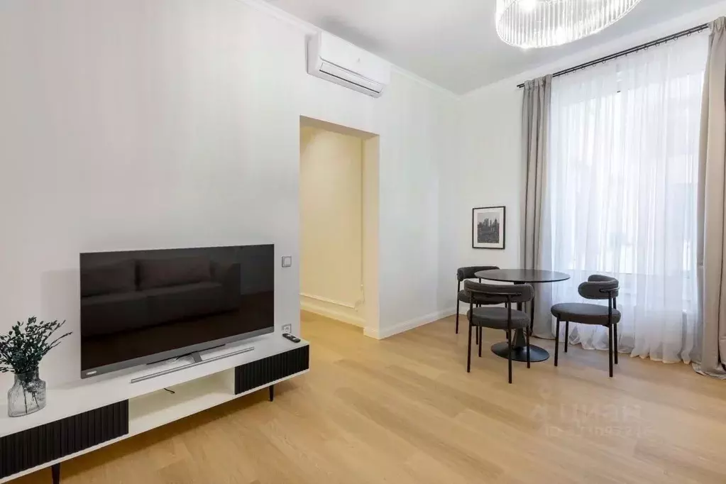 2-к кв. Санкт-Петербург наб. Адмиралтейского Канала, 15 (45.0 м) - Фото 2