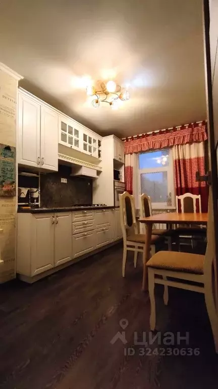 3-к кв. Татарстан, Казань ул. Голубятникова, 13 (66.0 м) - Фото 1