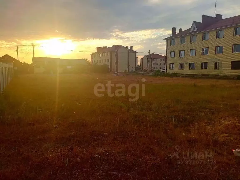 Участок в Краснодарский край, Ейское городское поселение, пос. ... - Фото 1